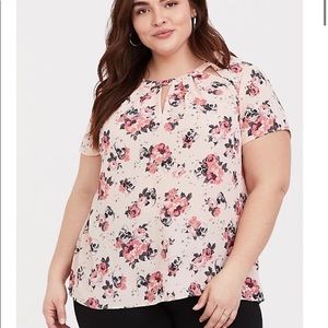 Torrid sz 1 blush pink floral skull blouse